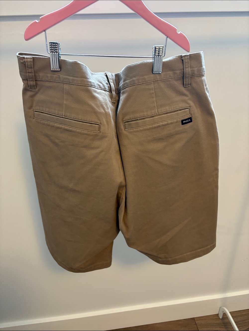 Men’s RVCA short - Picture 3 of 3